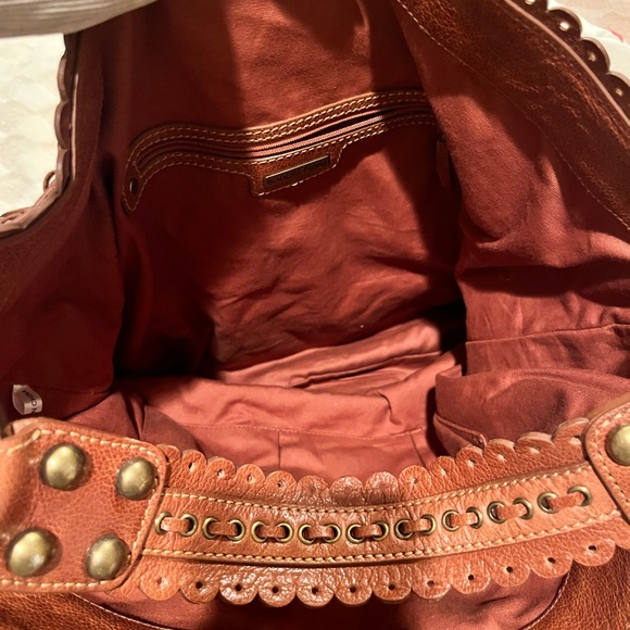 Isabella Fiore Morning Dew Hobo and Wallet - Picture 3 of 6